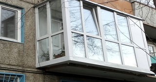 Остекление с выносом под ключ Алапаевск, цена от 2607 руб.